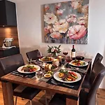 Casa Ladina 2 *