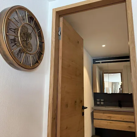 Casa Ladina 2 *