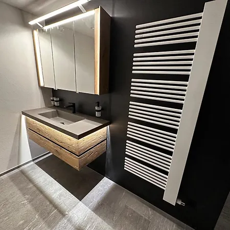 Casa Ladina 2 法勒拉
